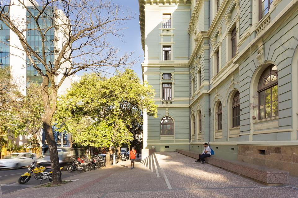 Praça Da Liberdadeܱ߳пռ/ Arquitetos Associados7ͼƬ