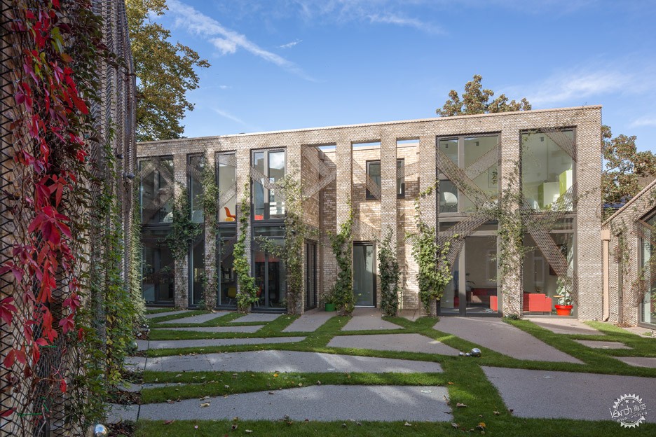 ׶صסլForest Mews/Robert & Jessica Barker7ͼƬ