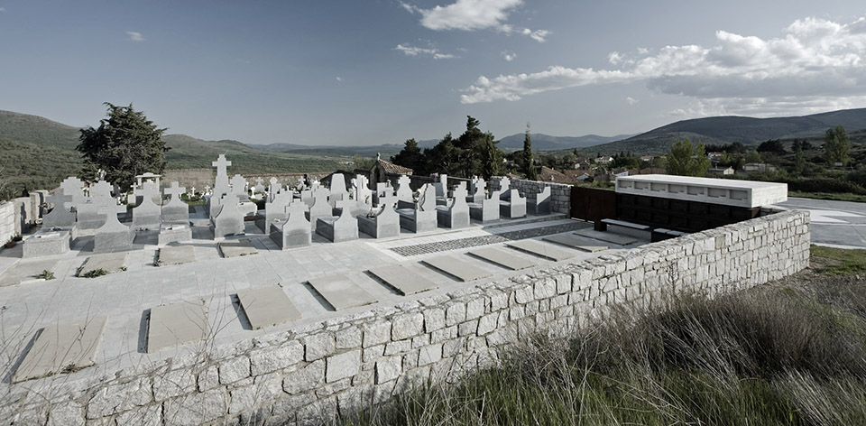 Access And Columbarium In Robregordos Cemetery / MUKA Arquitectura1ͼƬ