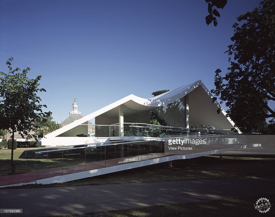 Serpentine Gallery Pavilion 2003 by Oscar Niemeyer ˹ Ү4ͼƬ