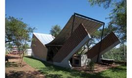 סլ/ Laboratorio de Arquitectura/Hammock House / Laboratorio d...