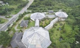 ˮơˮ֮ / Moriyuki Ochiai Architects